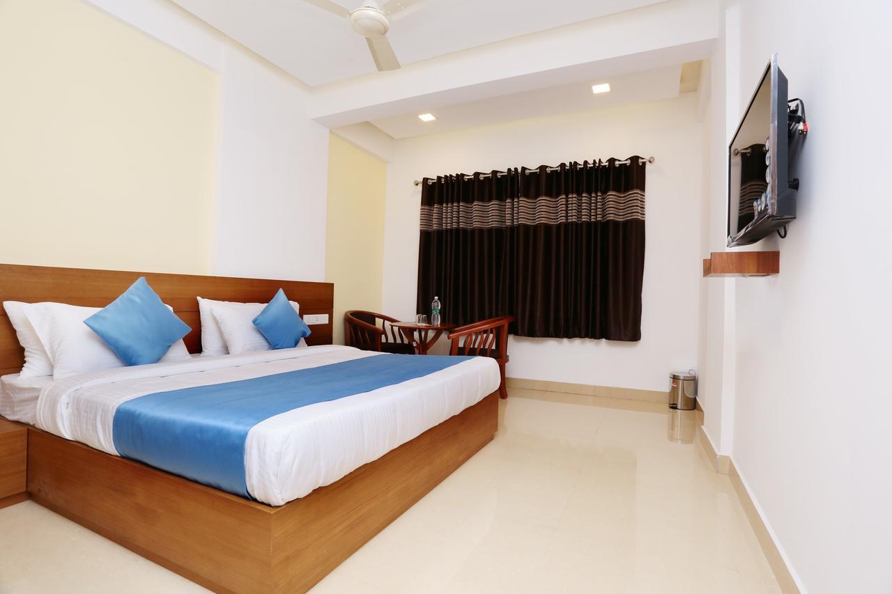 Hotel Ayodhya Residency Kozhikode Zewnętrze zdjęcie