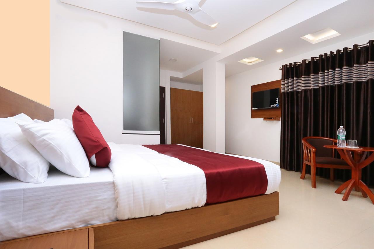 Hotel Ayodhya Residency Kozhikode Zewnętrze zdjęcie