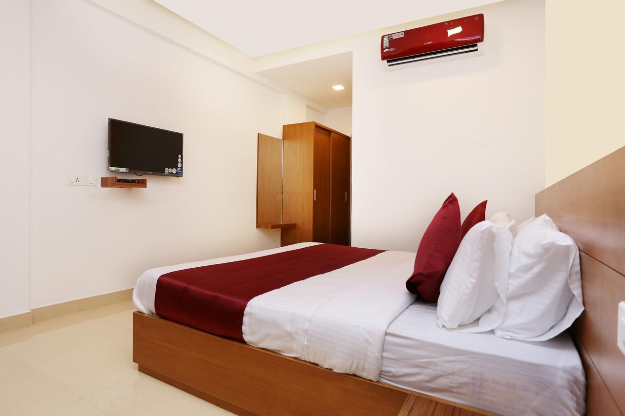 Hotel Ayodhya Residency Kozhikode Zewnętrze zdjęcie